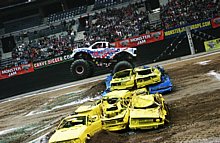 MONSTER JAM