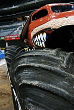 MONSTER JAM